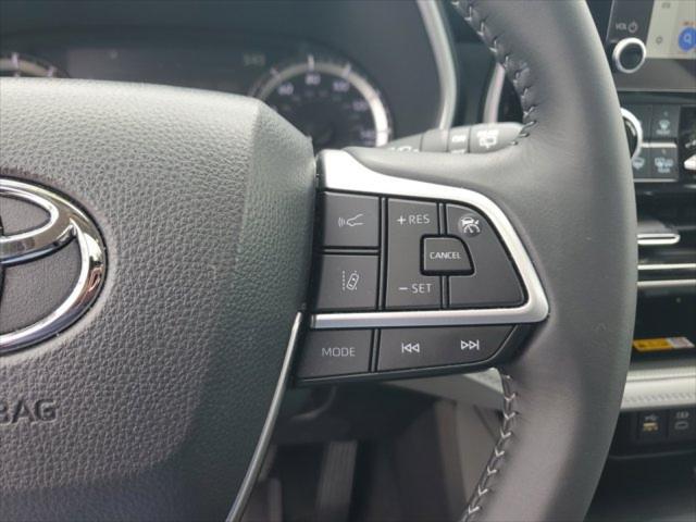 2025 Toyota Highlander XLE