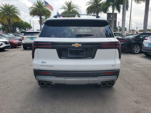 2024 Chevrolet Traverse FWD LT