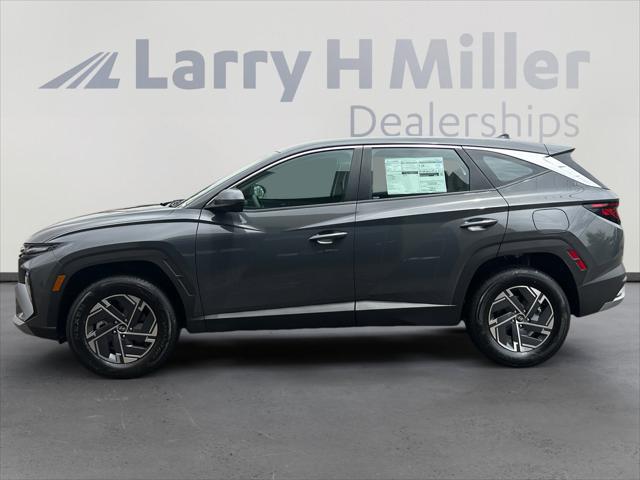 2026 Hyundai Tucson Hybrid Blue SE