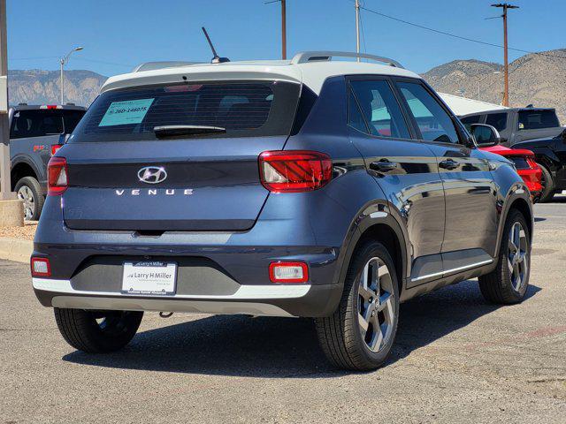 2026 Hyundai Venue SEL w/Two-Tone Roof