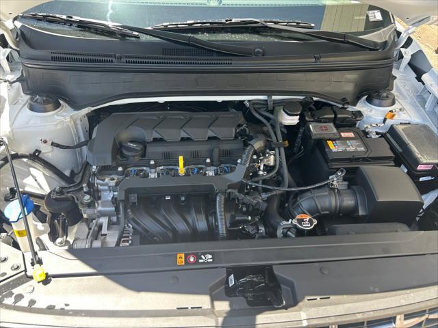2026 Hyundai Venue SEL w/Two-Tone Roof