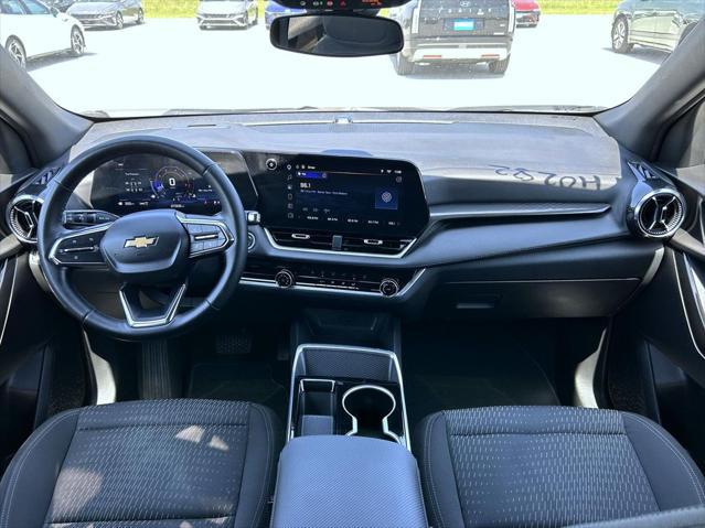 2025 Chevrolet Equinox AWD LT