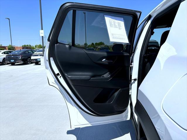 2025 Chevrolet Equinox AWD LT
