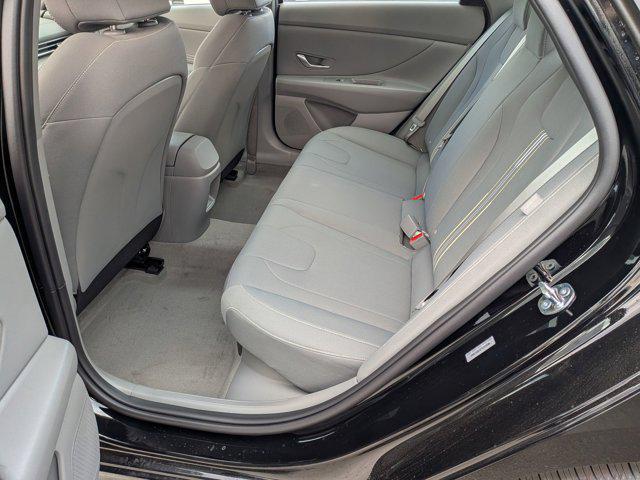 2026 Hyundai Elantra Hybrid SEL Sport