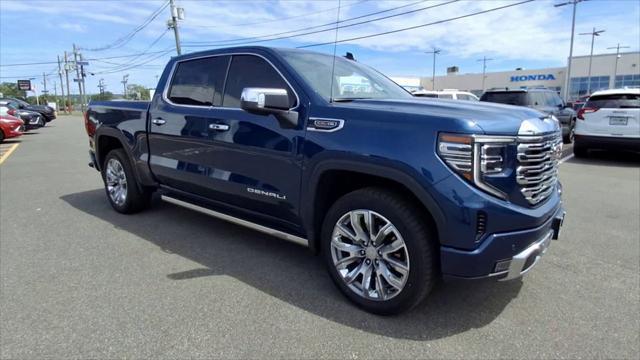 2023 GMC Sierra 1500 4WD Crew Cab Short Box Denali