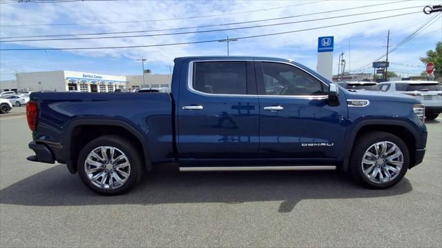 2023 GMC Sierra 1500 4WD Crew Cab Short Box Denali