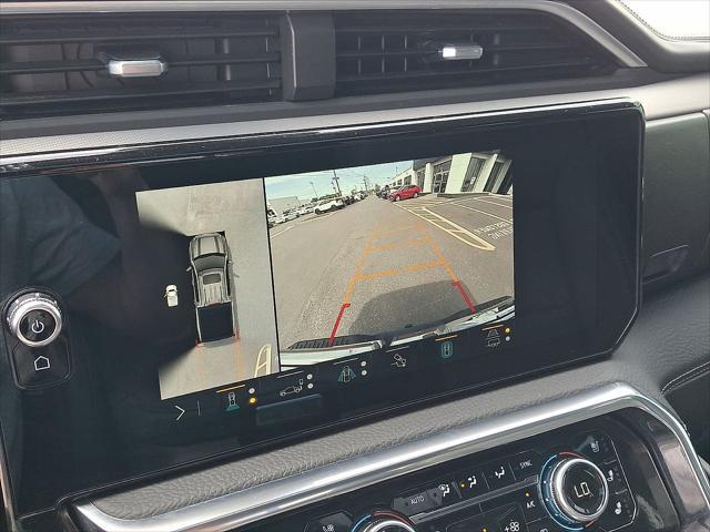 2023 GMC Sierra 1500 4WD Crew Cab Short Box Denali