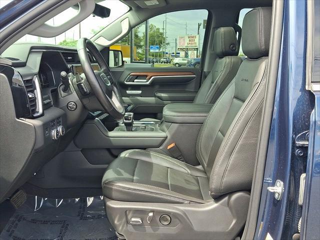 2023 GMC Sierra 1500 4WD Crew Cab Short Box Denali