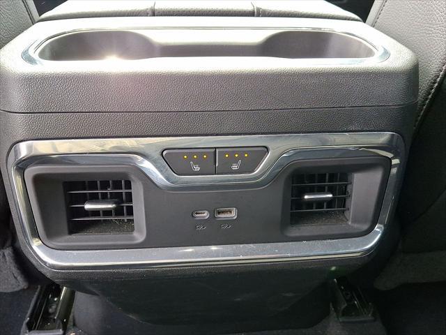 2023 GMC Sierra 1500 4WD Crew Cab Short Box Denali