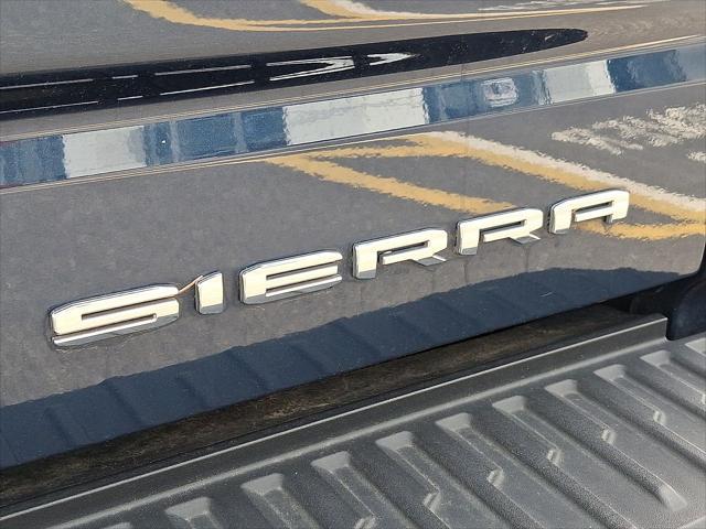 2023 GMC Sierra 1500 4WD Crew Cab Short Box Denali