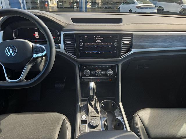 2022 Volkswagen Atlas Cross Sport 3.6L V6 SE w/Technology