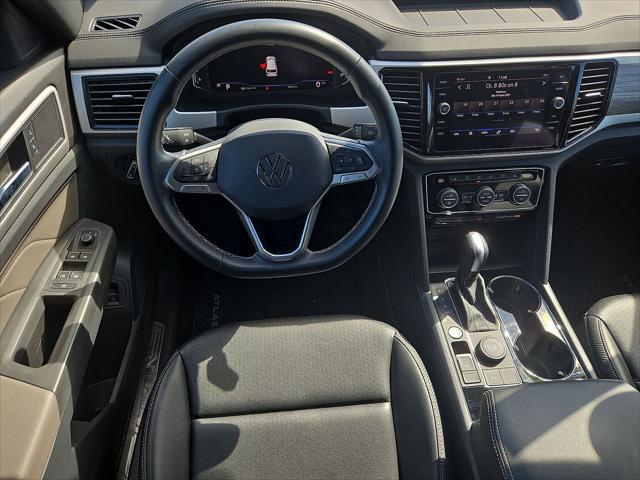 2022 Volkswagen Atlas Cross Sport 3.6L V6 SE w/Technology