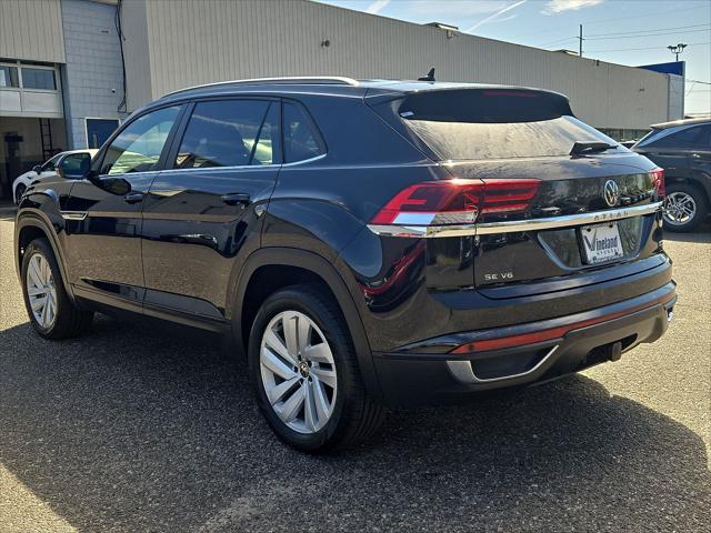 2022 Volkswagen Atlas Cross Sport 3.6L V6 SE w/Technology