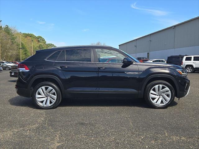 2022 Volkswagen Atlas Cross Sport 3.6L V6 SE w/Technology