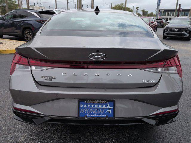 2022 Hyundai Elantra Limited