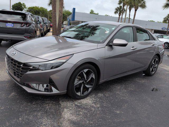 2022 Hyundai Elantra Limited