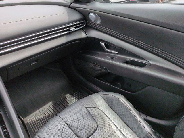 2022 Hyundai Elantra Limited