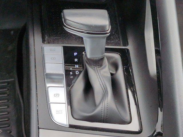 2022 Hyundai Elantra Limited