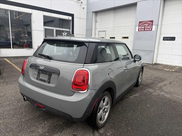 2021 MINI Hardtop Cooper
