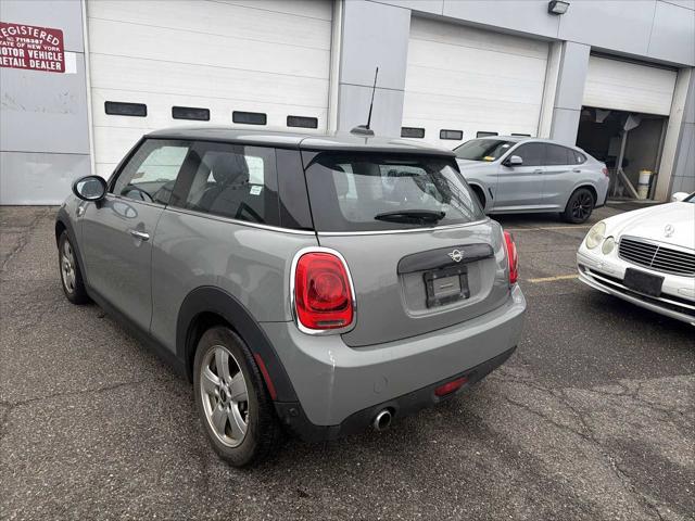 2021 MINI Hardtop Cooper