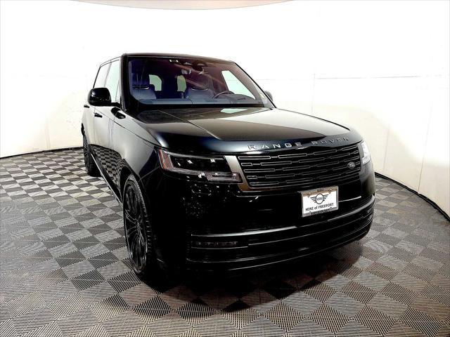 2023 Land Rover Range Rover P530 SE