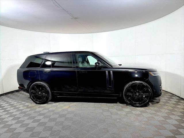 2023 Land Rover Range Rover P530 SE