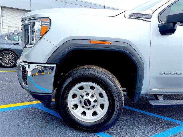 2023 GMC Sierra 3500HD 4WD Crew Cab Standard Bed Pro