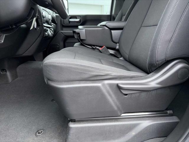 2023 GMC Sierra 3500HD 4WD Crew Cab Standard Bed Pro
