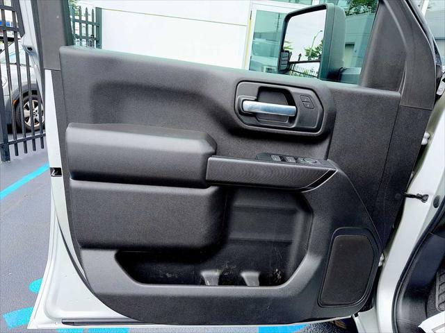 2023 GMC Sierra 3500HD 4WD Crew Cab Standard Bed Pro