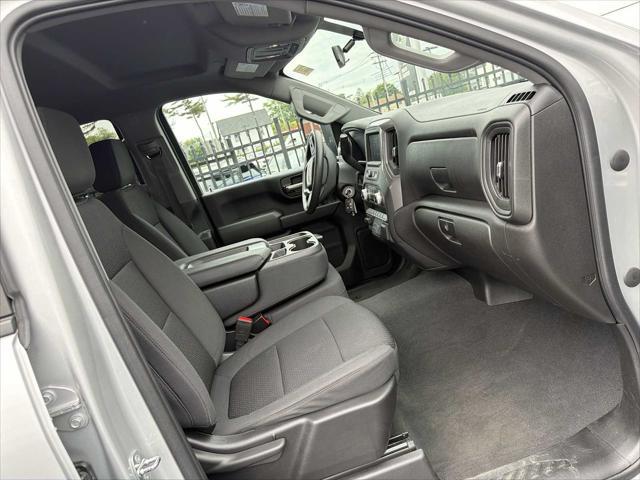 2023 GMC Sierra 3500HD 4WD Crew Cab Standard Bed Pro