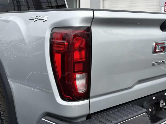 2023 GMC Sierra 3500HD 4WD Crew Cab Standard Bed Pro