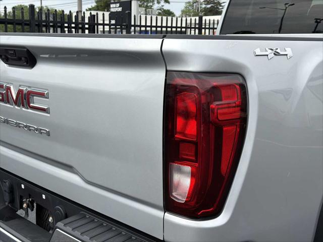 2023 GMC Sierra 3500HD 4WD Crew Cab Standard Bed Pro