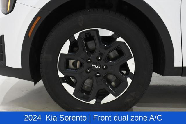 2024 Kia Sorento S