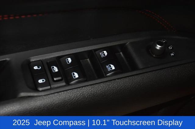 2025 Jeep Compass Trailhawk 4x4