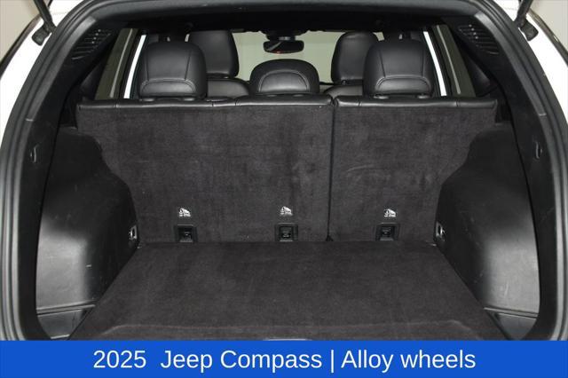 2025 Jeep Compass Trailhawk 4x4