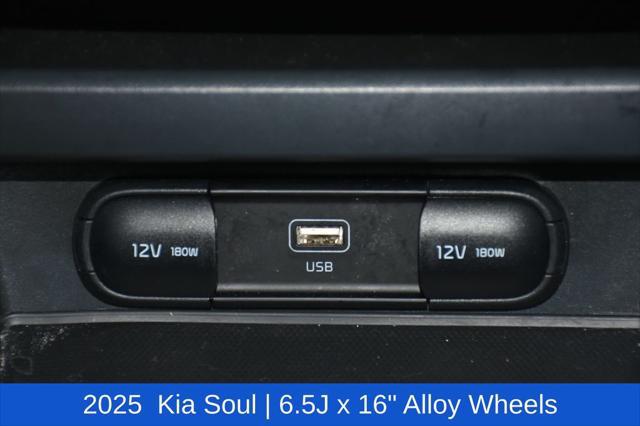 2025 Kia Soul LX
