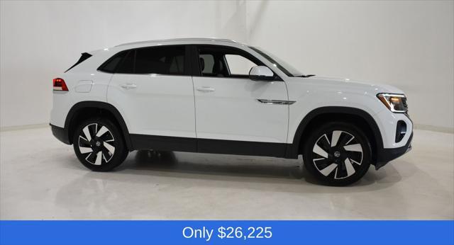 2025 Volkswagen Atlas Cross Sport 2.0T SE w/Technology
