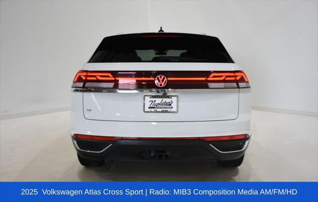 2025 Volkswagen Atlas Cross Sport 2.0T SE w/Technology