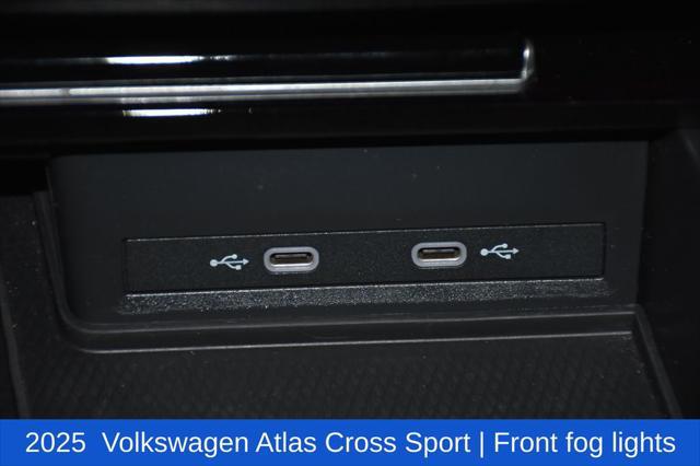 2025 Volkswagen Atlas Cross Sport 2.0T SE w/Technology