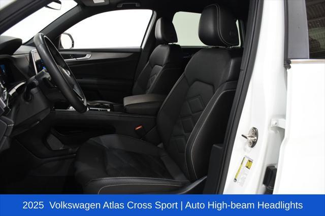 2025 Volkswagen Atlas Cross Sport 2.0T SE w/Technology