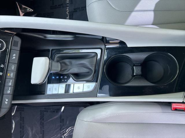 2023 Hyundai Elantra Hybrid Limited