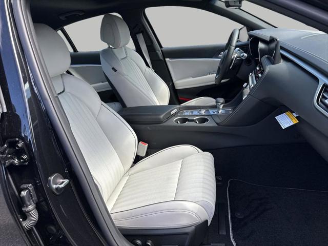 2026 Genesis G70 3.3T RWD Sport Prestige