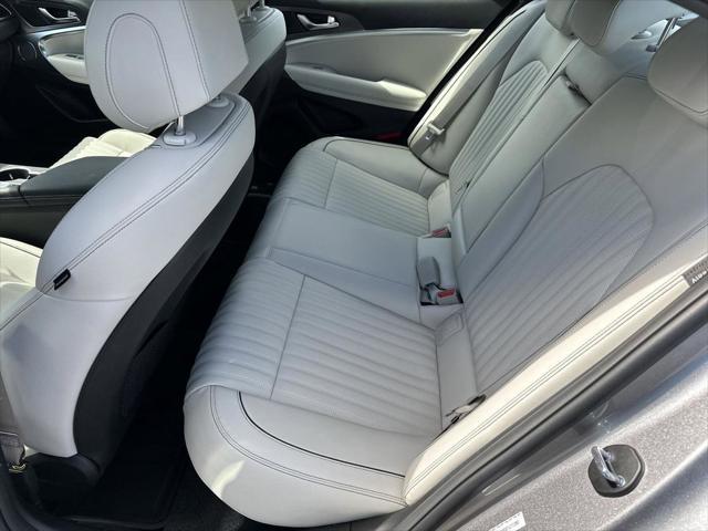 2026 Genesis G70 3.3T RWD Sport Prestige