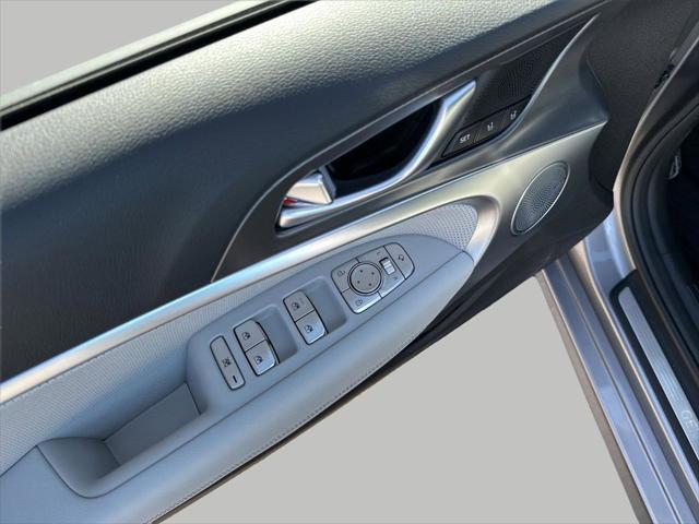 2026 Genesis G70 3.3T RWD Sport Prestige