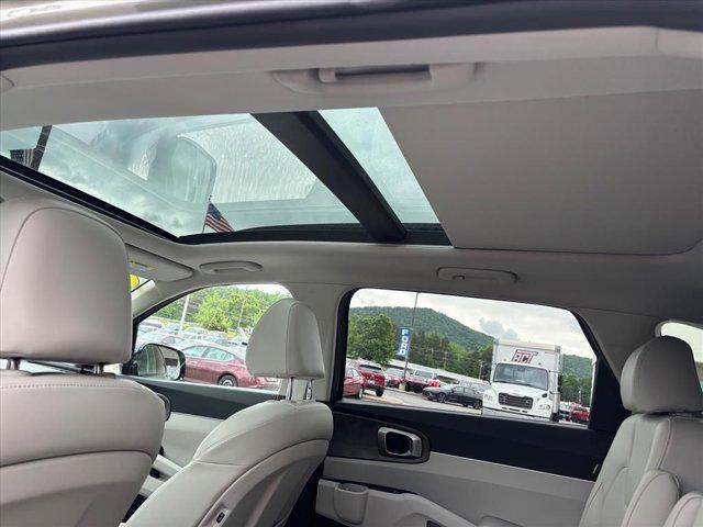 2025 Kia Sorento X-Line EX