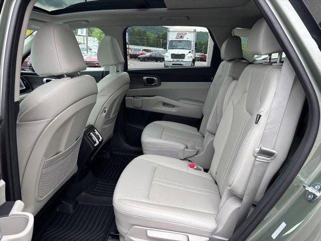 2025 Kia Sorento X-Line EX