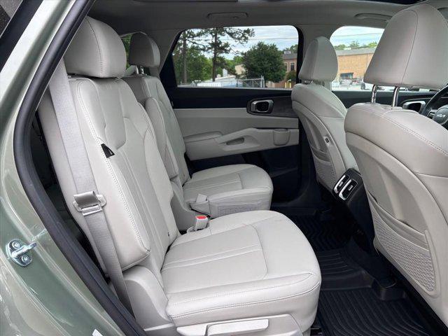 2025 Kia Sorento X-Line EX