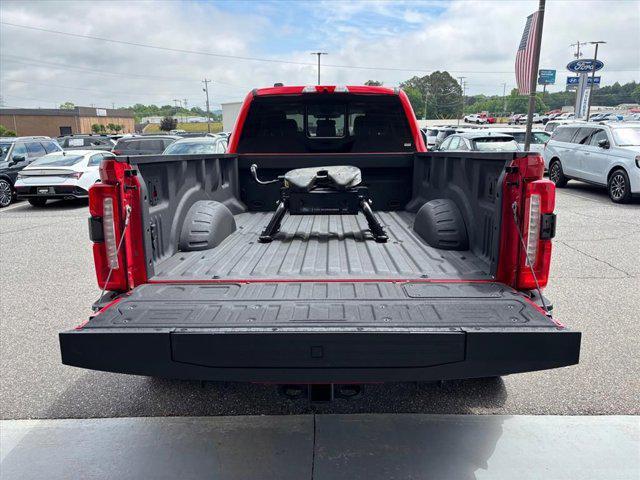 2023 Ford F-450 LARIAT