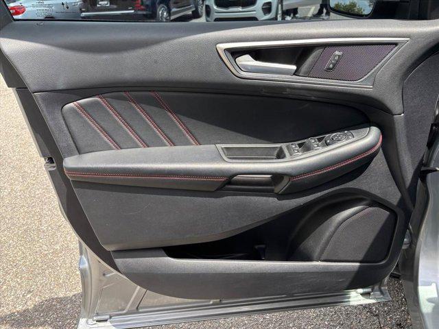 2021 Ford Edge ST-Line
