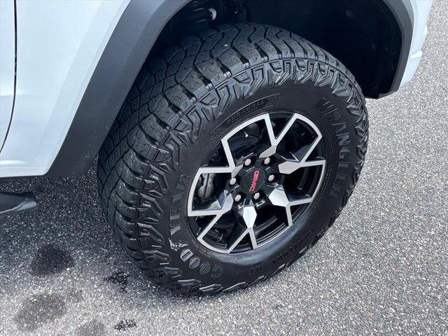 2024 GMC Canyon 4WD AT4X